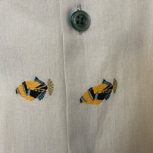 TORI RICHARD White Hawaiian S/S Shirt Large Multicolor Embroidered Fish - Picture 2 of 4